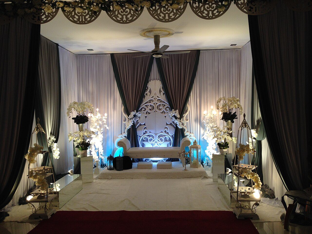 Pelamin and reception styling — installed